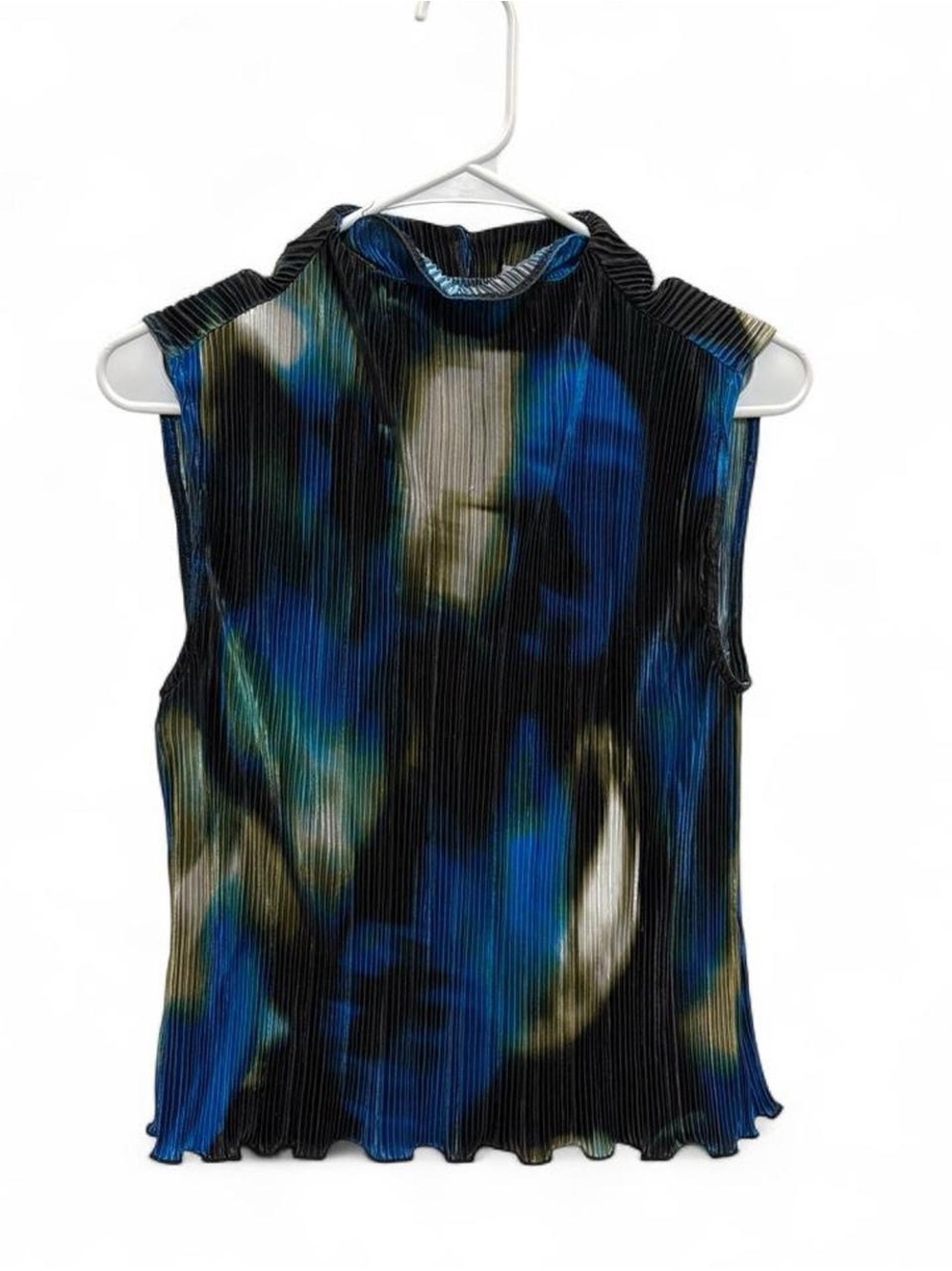DKNY Sleeveless Pleated Mock Neck Top in Blue Multi